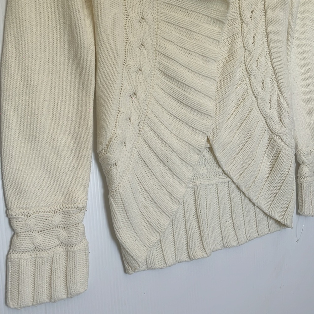 PINK  ROSE Ruffle Sweater Cardigan COLOR IVORY SIZE‎ Small - Picture 4 of 12
